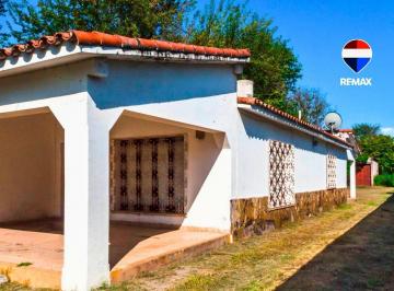 Casa · 300m² · 7 Ambientes · Casa en Venta con Galpon Sobre Rn 68 Cerrillos