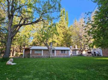Casa · 176m² · 5 Ambientes · 1 Cochera · Casa en Venta El Salto, Potrerillos, Mendoza