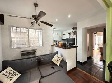 PH · 68m² · 3 Ambientes · Venta PH 3 Amb Avellaneda Balcon Frente Apto Cred.