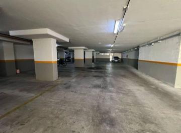 Garage · Cochera en Edificio de Categoria, en Caballito