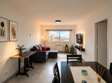 Departamento · 77m² · 4 Ambientes · 1 Cochera · Departamento 4 Ambientes con Cochera, Zona Chauvin