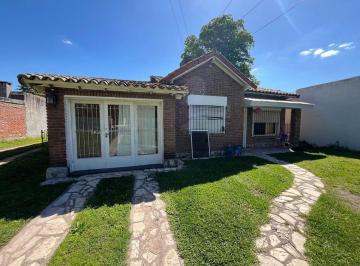 Casa · 100m² · 3 Ambientes · 1 Cochera · Venta Casa 3 Amb S/lote 866 m. en Ing. Maschwitz
