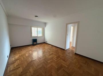 Departamento · 57m² · 3 Ambientes · Venta Departamento 3 Amb Amplio en Vicente Lopez