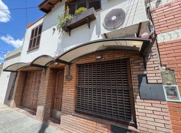 PH · 158m² · 3 Ambientes · 2 Cocheras · Venta Ph/duplex 3 Amb. Coch - Quincho - Terra - Munro