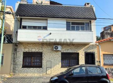 Departamento · 110m² · 6 Ambientes · Venta Depto Tipo Casa 6 Amb C/ Gran Terraza Olivos
