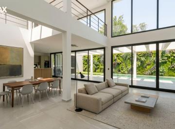 Casa · 300m² · 6 Ambientes · 2 Cocheras · Casa en Venta Greenville Hudson