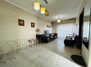 Departamento · 59m² · 3 Ambientes · Venta Departamento 3 Amb Frente en Lomas Mirador