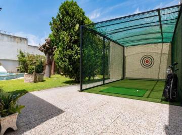 Casa · 282m² · 5 Ambientes · 2 Cocheras · Venta Casa 6 Amb Pileta Jardin Cancha de Paleta