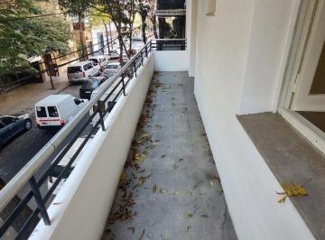 Departamento · 85m² · 4 Ambientes · Venta Depto 3 Habitaciones Frente Balcon Subte a