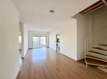 Departamento · 72m² · 4 Ambientes · 1 Cochera · Venta Duplex 4 Ambientes Cochera La Lucila