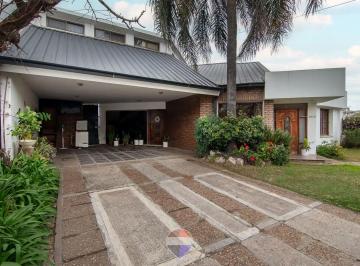 Casa · 560m² · 12 Ambientes · 3 Cocheras · Venta Casa Vº Belgrano C Pileta 4 Dorm Cordoba