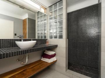 Departamento · 111m² · 4 Ambientes · 1 Cochera · Venta Depto 4 Amb y Dependencia Caballito Cochera