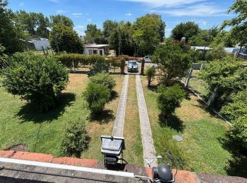 Casa · 96m² · 3 Ambientes · 3 Cocheras · Venta Casa Quinta con Cochera en Cañuelas