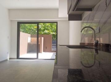 Departamento · 28m² · 1 Ambiente · Venta Monoambiente Hurlinghan Patio Propio Ypileta