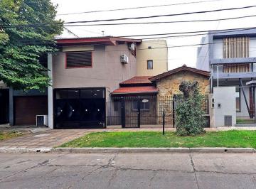 Casa · 229m² · 6 Ambientes · 2 Cocheras · Venta Casa Hurlingham Apto Credito Parque Johnston