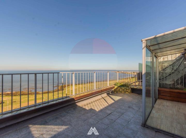 Departamento · 143m² · 6 Ambientes · 2 Cocheras
