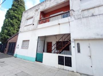 Casa · 166m² · 6 Ambientes · 5 Cocheras · Casa 6 Ambientes Venta Lomas del Mirador