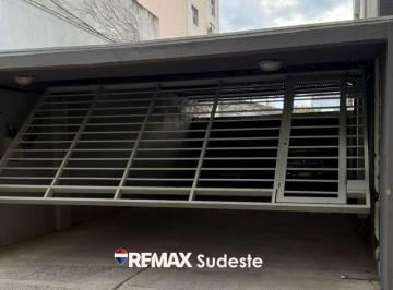 Garage · 13m² · Venta Cochera Granaderos y Sarmiento