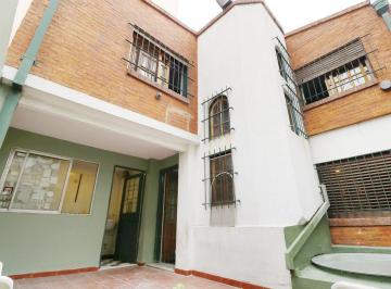 PH · 120m² · 6 Ambientes · PH de 6 Ambientes en Villa Urquiza