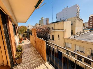 Departamento · 66m² · 4 Ambientes · Venta Depto 4 Amb Balcon Sol Apto Crédito Olivos