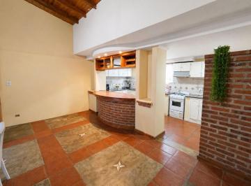 Casa · 180m² · 7 Ambientes · 2 Cocheras · Propiedad con 2 Viviendas Sobre Av 91 - Necochea