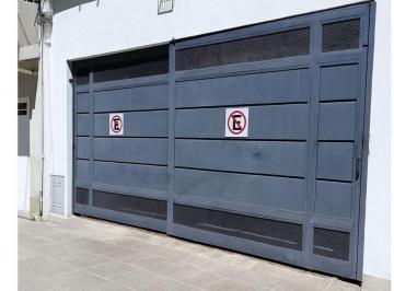 Garage · 27m² · Se Vende Cochera Doble Barrio Constituyentes