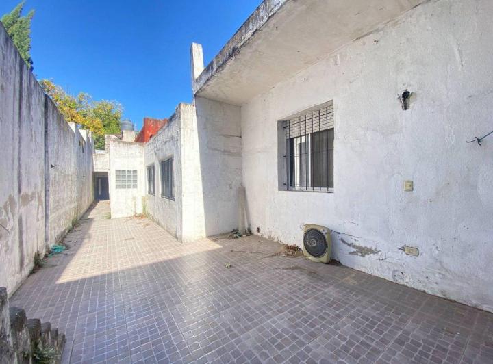 Casa · 218m² · 7 Ambientes