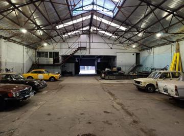 Bodega-Galpón · 1050m² · Venta de Galpon. Excelente Ubicación.