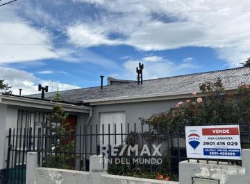 Casa · 191m² · 7 Ambientes · 1 Cochera · Propiedad - Microcentro - Zonificación Central