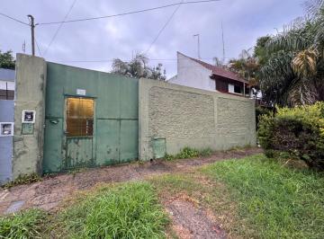 Casa · 90m² · 4 Ambientes · 3 Cocheras · Venta Casa Deposito 4 Amb Haedo Lote Inversión