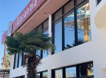 Bodega-Galpón · 2000m² · Alquiler Galpon + Oficinas Mendoza Maipu
