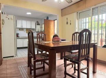 PH · 200m² · 6 Ambientes · 1 Cochera · Casa P. Alta 4 Dorm, Calle Mendoza y Laprida