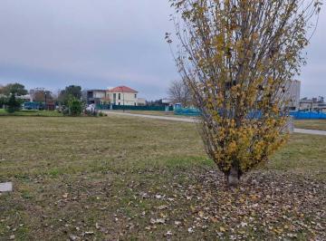 Terreno · 450m² · Lote en Venta Barrio Privado Saint Joseph.