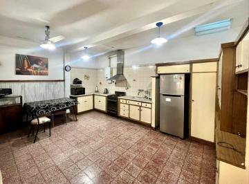 Casa · 115m² · 4 Ambientes · 1 Cochera · Venta Liniers Casa 4 Amb. Cochera Patio Terraza