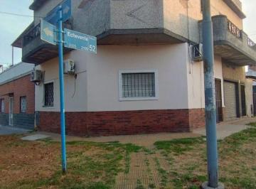 PH · 52m² · 3 Ambientes · Venta de PH de Tres Ambientes P/baja Villa Maipu
