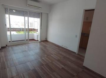 Departamento · 34m² · 2 Ambientes · 1 Cochera · Belgrano 2 Ambientes Balcón Piso 15° y Cochera