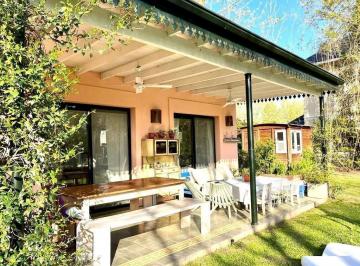 Casa · 280m² · 5 Ambientes · Casa Chalet en Alq. Temporario en Santa Maria de Tigre, Rincón de Milberg, Tigre