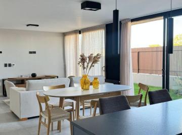 Casa de 9 ambientes, Córdoba · Alquiler Chacras Green3 Dor Espectacular Duplex Sin Muebles con Seguridad