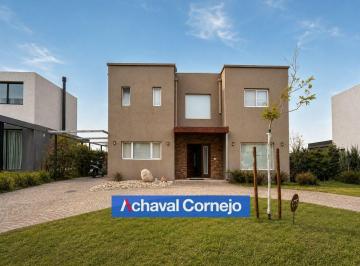 Casa · 178m² · 4 Ambientes · 2 Cocheras · Venta Casa en Acacias, Puertos