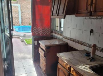 POM-POM-21_2 · Casa en Venta 138 m² en Villanueva, Guaymallén