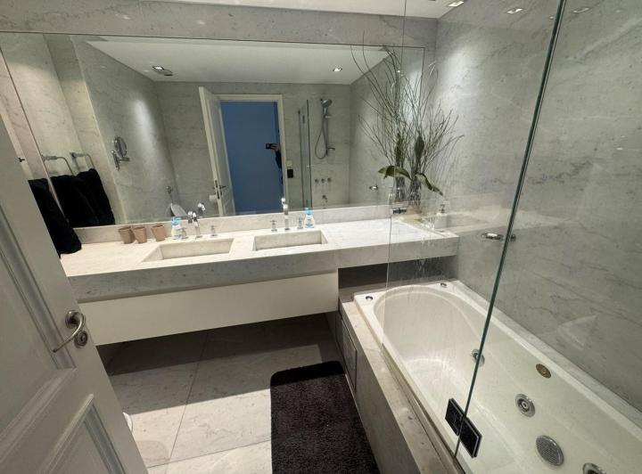Departamento · 194m² · 5 Ambientes · 2 Cocheras