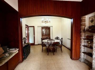 Casa de 3 ambientes, Mar del Plata · Chalet Estilo Marplatense en Barrio Stella Maris