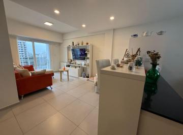 Departamento de 3 ambientes, La Plata · Semipiso de Categoría 2 Dorm. en Venta en La Plata