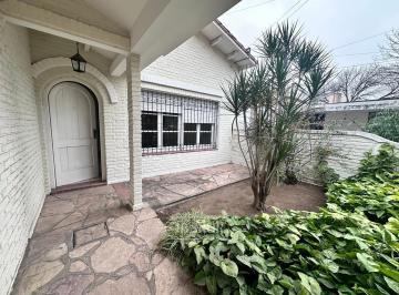 Casa · 205m² · 7 Ambientes · 2 Cocheras · Venta Casa 4 Dorm. B Alto Alberdi