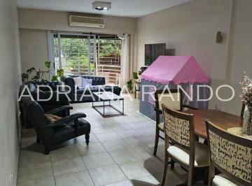 Departamento de 4 ambientes, Monte Castro · Impecable Piso de 4 Ambientes con Dos Balcones – Cochera Independientey Terraza Propia
