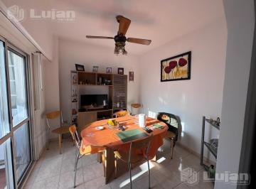 PH · 82m² · 3 Ambientes · Venta PH con Terraza - Mataderos 3 Ambientes