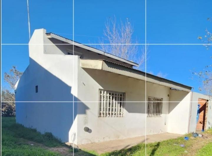 Casa · 80m² · 3 Ambientes · 2 Cocheras