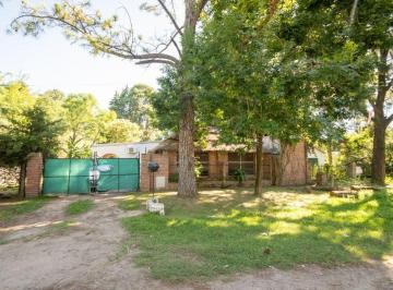 Quinta vacacional · 150m² · 3 Dormitorios · Casa en Venta Frente Al Balneario Don Roque Sauce