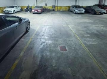 Garage · 13m² · Venta Cochera Cubierta en Zona Congreso, 24hs