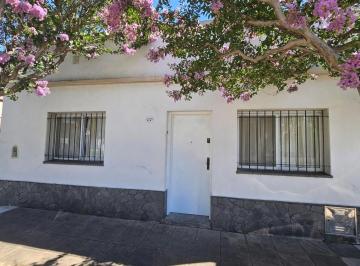Casa · 70m² · 4 Ambientes · Hermosa Casa en Lote Propio San Fernando